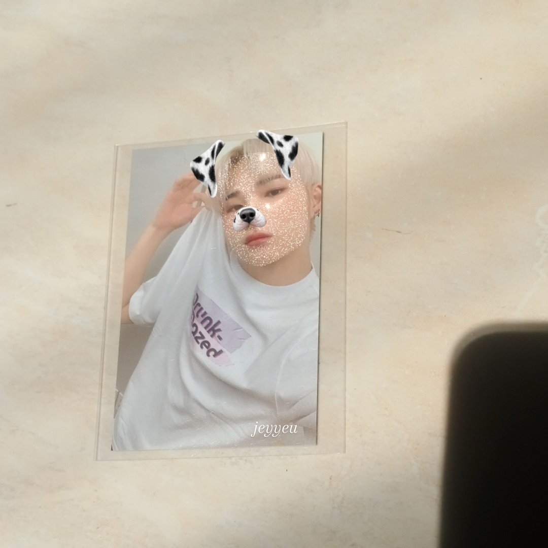 jeyyeu's tweet photo. . .⇢ jeyyeu ˎˊ˗ ꒰ wts ꒱

⟡ ni-ki photocard uniform
𓏔  Rp. 100.000
𓏔 ready ina, good condi
𓏔 dm me if u interested 

⇢ dom bandung
⇢ bisa shopee

t. enhypen ni-ki photocard uniform https://t.co/WUpIrdYpmK