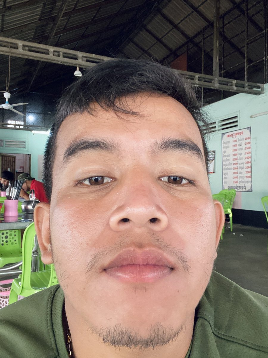 RinBii5's tweet photo. ធ្វើមិចបានស្អាតដូចគេ 🥱😪 https://t.co/a76il8d4Cj