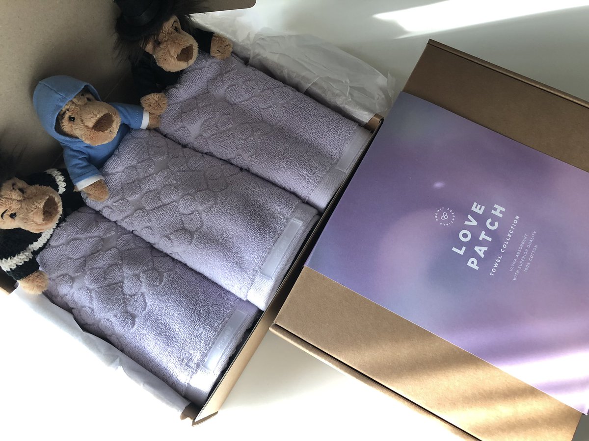 yuminoz622's tweet photo. PROMIZ Love Patch Towel Set
やっと届いた🚚😊👍
薄いラベンダー色で可愛い💖PROMIZのタグがゴム!?のような素材でオシャレ~💖
#LeeMinHo #이민호 #イミンホ
#PROMIZ #PMZ #LovePatch #minoz #AlwaywithLeeMinHo https://t.co/kPKdm3p664