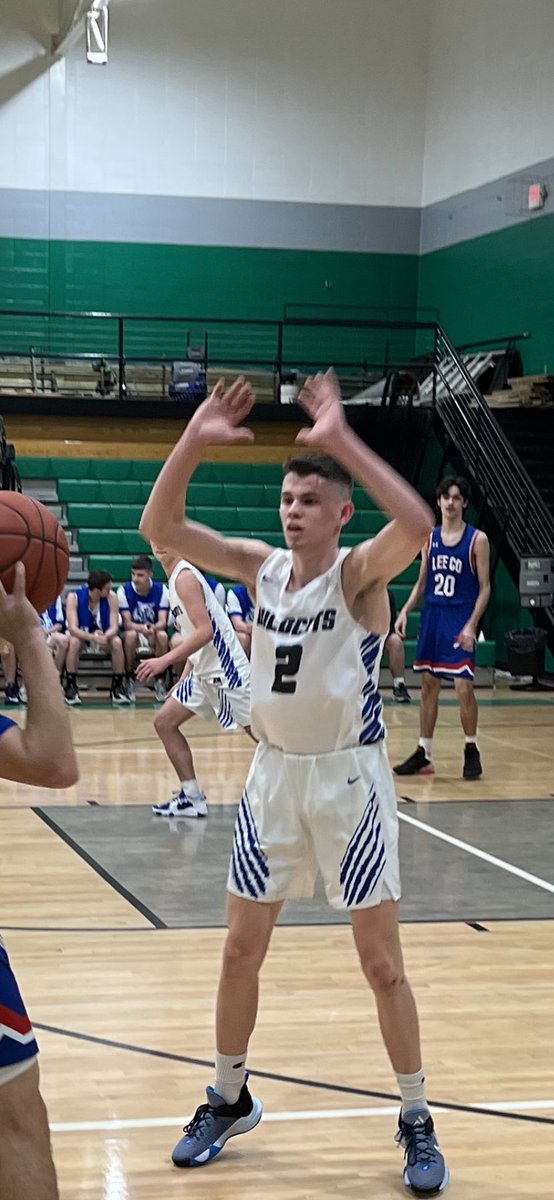 Thanks to <a href="/CKYVISION/">Kentucky Vision Hoops</a> for all u do for 2023 <a href="/chaz_allen12/">Chaz Brown</a> @DavidandDarryl <a href="/DaHawk40/">Darien Hawkins</a> <a href="/CKYVISION/">Kentucky Vision Hoops</a> @SVHS_BoysBball