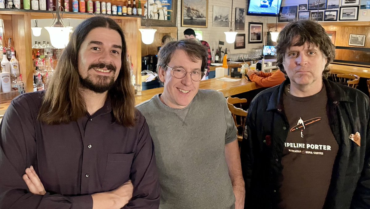 Neighborhood Weekly Radio tweet media