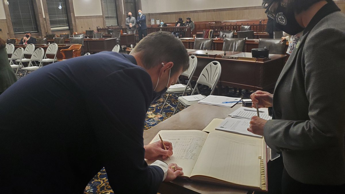 4irondequoit's tweet photo. Honored to be sworn in and represent the people of Legislative District 16. https://t.co/IauLahghv6