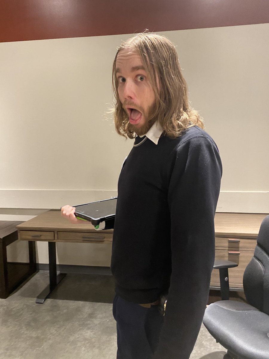imbrandonand's tweet photo. I’m brandon and I just found out that there’s more thicc ass wedges in the back #onlythiccbihsinhere #baddiesonabudget #hotinhere #ifsheaintlumpyidontwantherrrrr #teamwedge #wetish #wetishp0rn #swimminginstufffing 😈 #snoozeloseimonthewedgetrain #sorrydad https://t.co/4GlpCv5PTC