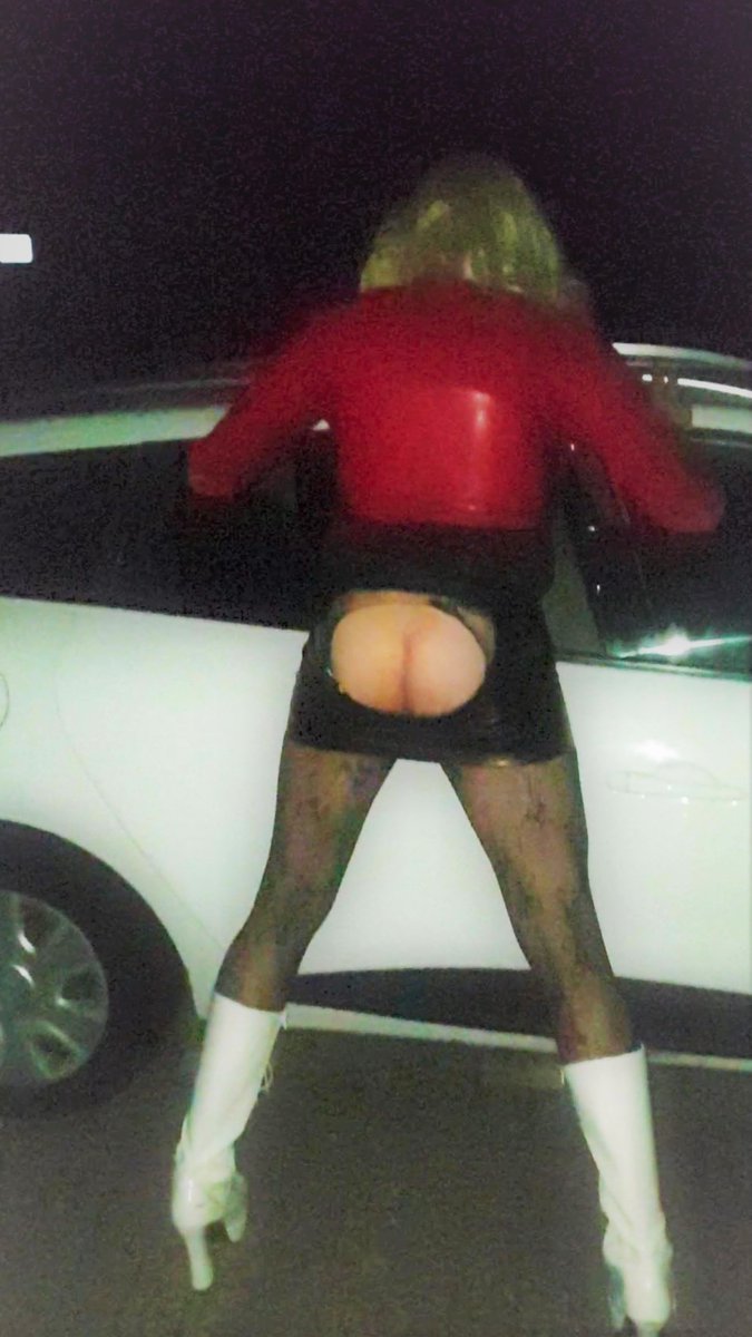 sissysimona1990's tweet photo. I had a lovely night at dogging spot. A lot of strangers filled me up with their cum. #sissyslut #dogging #parkinglotslut #doggingslut #sissy #cumslut #fillmeupwithcum #cuminsideme #latex https://t.co/lnQOmkBsii