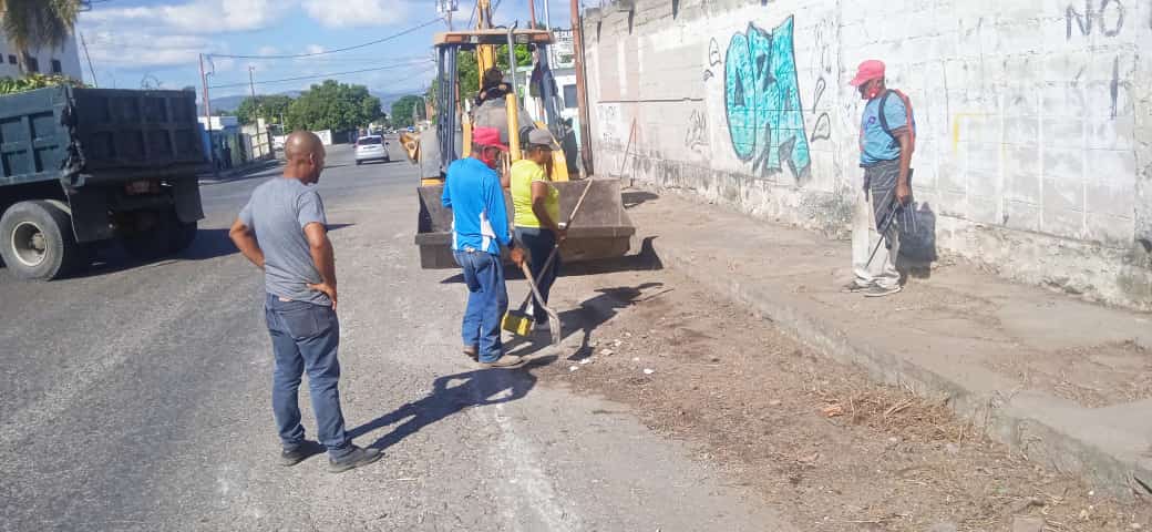 Alcaldía Bolivariana de Palavecino tweet media