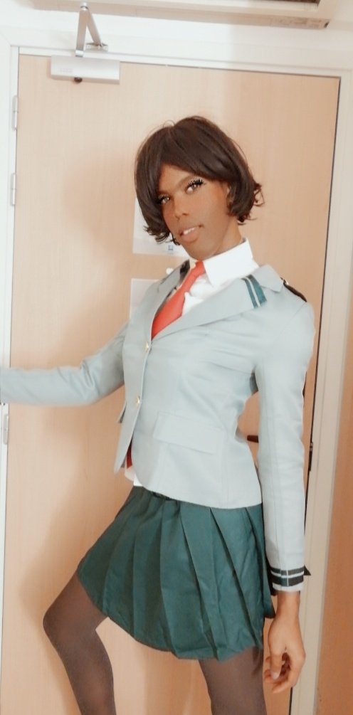 1 pic. Got another new fit with content coming soon?????? https://t.co/yoYVB7gXds