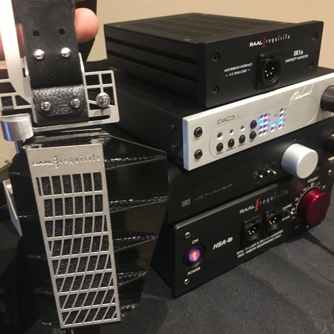 raalrequisite's tweet photo. "No doubt in my subjective preferences that this is my HP endgame. I definitely wouldn't pass a proper DBT ABX between the two amps, but the HSA-1a is definitely louder of the two amps." forum; https://t.co/bVNwIK0c4Q
#raalrequisite #headphones #hifiaudio https://t.co/dnVJqnrbYv