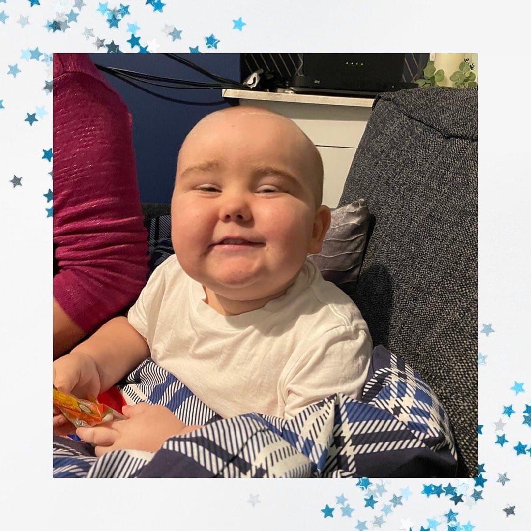 CHEMOTHERAPY R O U N D  O N E    D O N E 

Our little superstar smashed it and home on day 5. Safely delivered home to see his grandparents. We’ve had some episodes of sickness but all in all he’s doing incredibly well. #su2c #warrior #fighter #fuckcancer #ChildhoodCancer #cancer