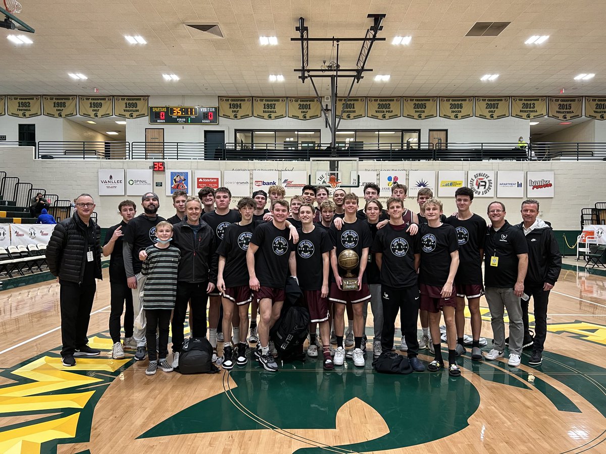 takeaohansen's tweet photo. Had a great time in Cali at the Damien classic our team won the diamond division and I made the all tournament team https://t.co/rd1vXcn00Q