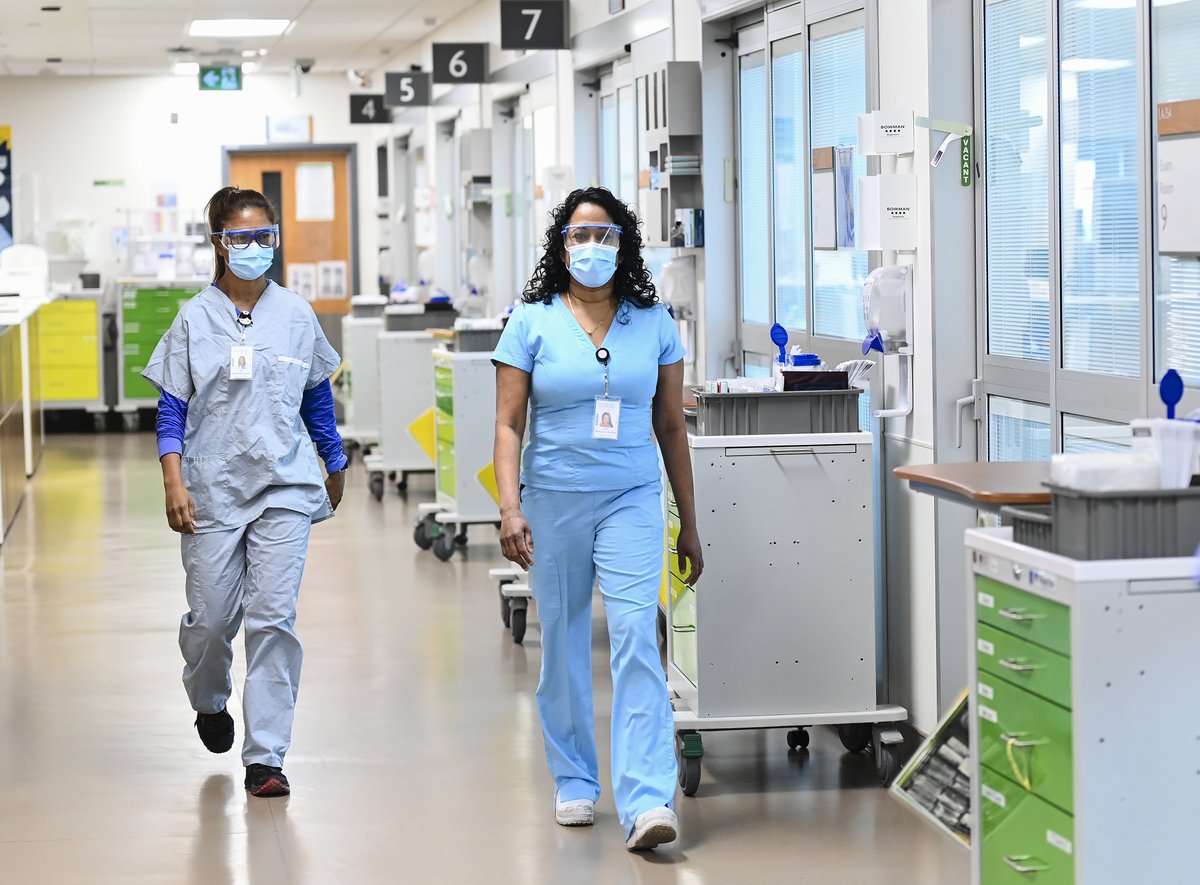 CP24's tweet photo. William Osler Health System declares 'code orange' to address hospital capacity, staffing challenges
https://t.co/CnU12gYTFL https://t.co/4wsWBL7STv