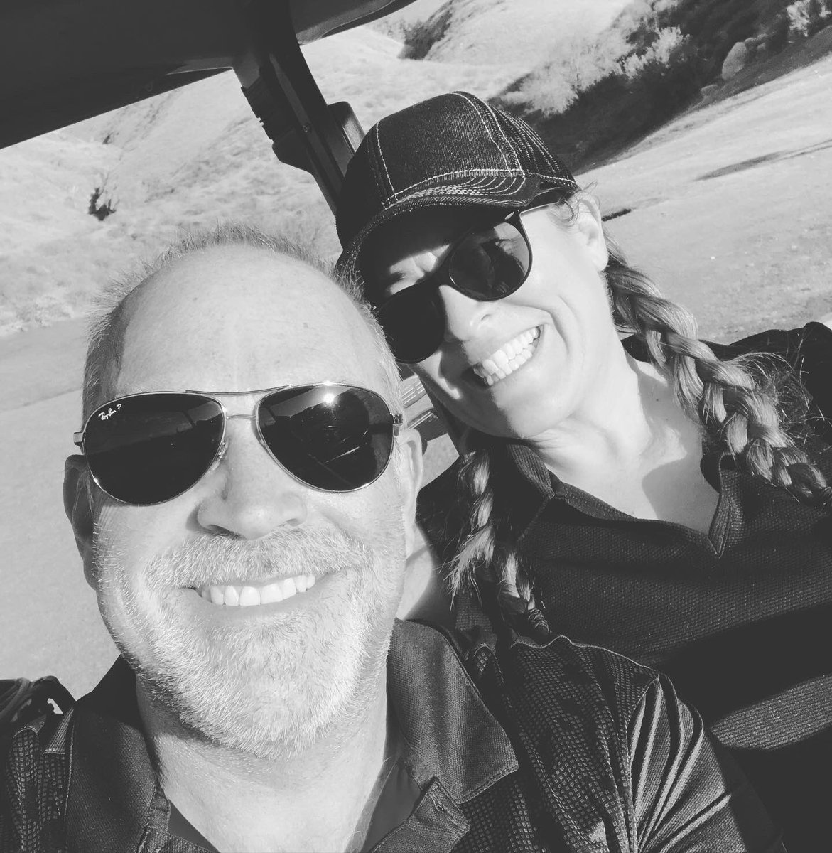 kimi_mac's tweet photo. Starting the new year with week of a catch-up posts - celebrating time with the #LOML @danthetshirtman on the first #MCM of 2022 ! #MacVan https://t.co/4UJBihfGgR