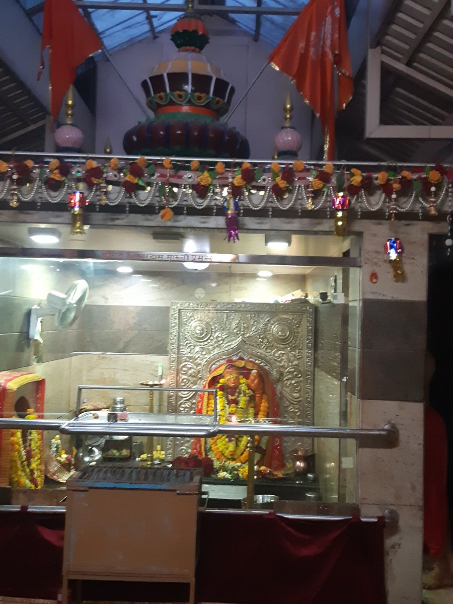 GodboleSandeep's tweet image. #UnusualNames भिकारदास मारुती (Bhikaardaas Maruti)  Sadashiv Peth #Pune This location then was then garden of person named Bhikaaridaas ( Bhikaari  means begger). This ward at city outskirts was named Narsi-Pura till early 1800s due to Narsoba or Narsimha temple nearby. #KnowPune