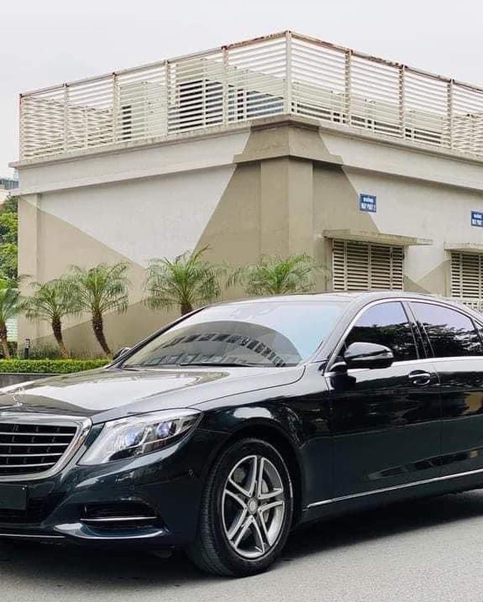 Hieulx6's tweet image. Xe Đi Tết của các chủ tịch đây

👉#Mercedes #S400L #Sx2017
𝟎𝟖𝟖𝟖𝟗𝟗𝟗𝟔𝟗𝟖 - 𝟎𝟖𝟑𝟔𝟗𝟔𝟗𝟗𝟗𝟗