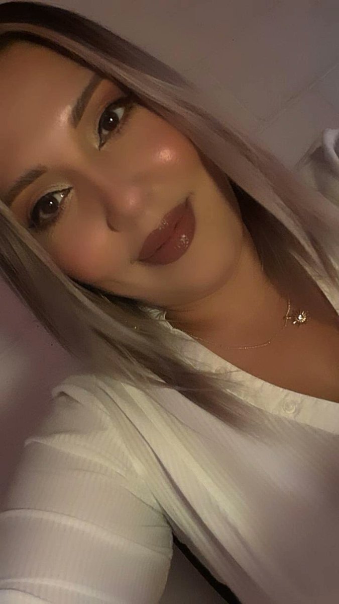 Lady_jen14's tweet photo. Una que es feita tiene que acudir a los filtros #Veha mi filtro mi decisión...🤣🤣🤣🤣🤣 https://t.co/mwuaMVwGa3