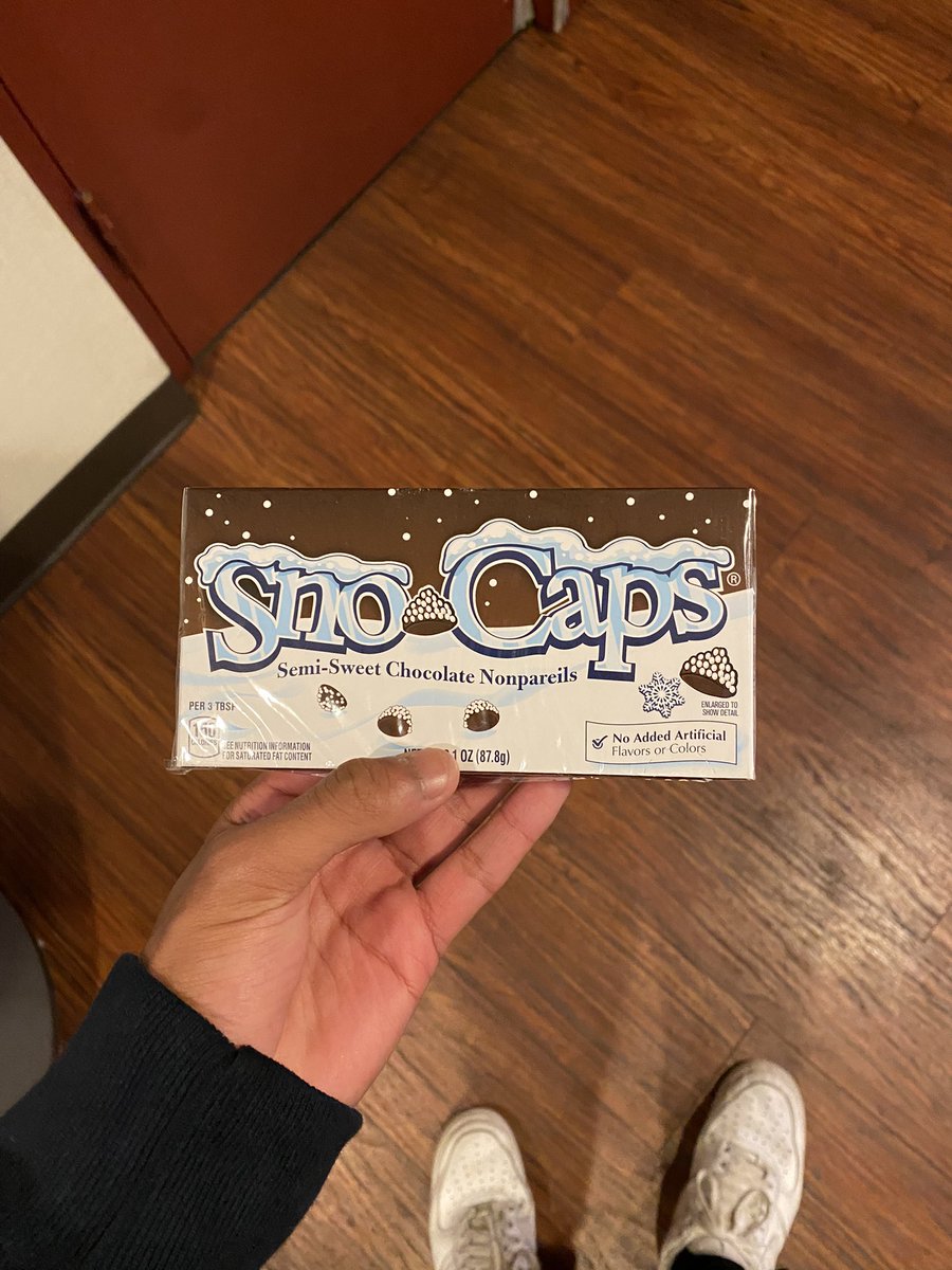 que_muniz's tweet photo. @SalVulcano went to see Spider-Man and got some of these bad boys https://t.co/lqGlVt0XJh