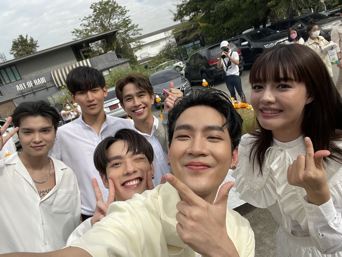 KiimMon's tweet photo. เย้ #บวงสรวงclosefriend2 https://t.co/vlo54GeGhr
