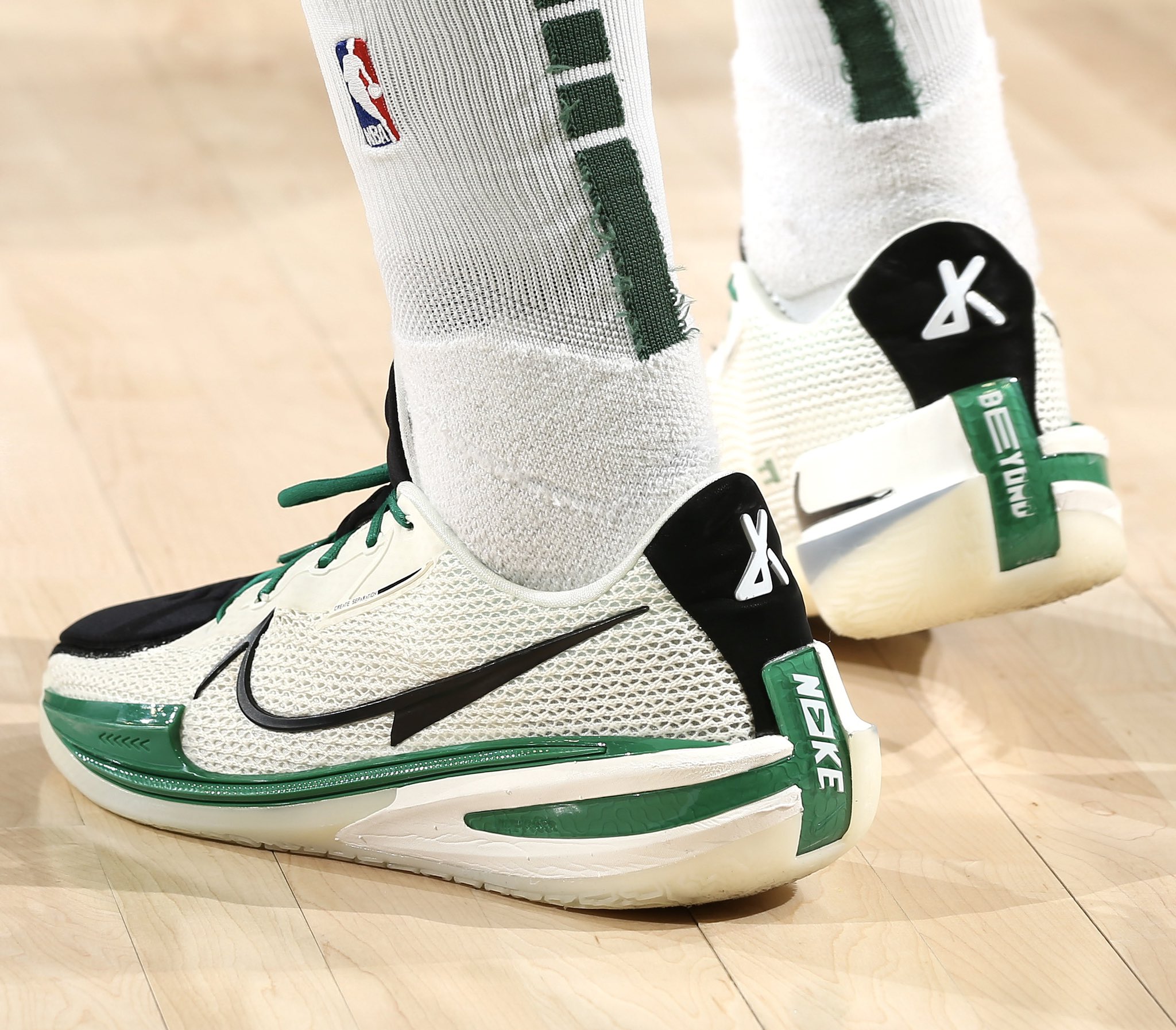 Khris Middleton isn't a guy that - Dan Hoops Sneakers