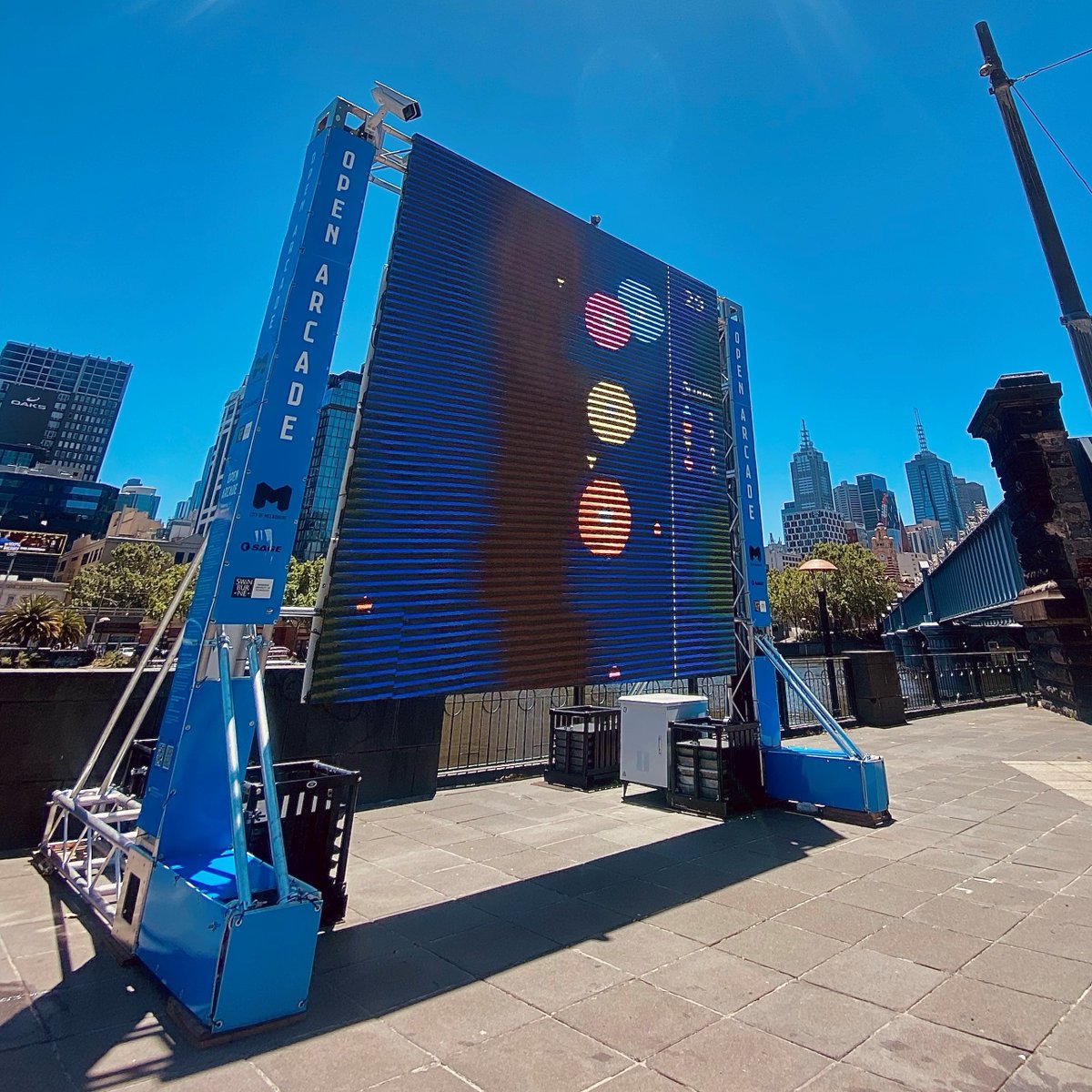 cityofmelbourne's tweet photo. Gaming for everyone 🕹🎮

We’re taking gaming outdoors this summer with the new Open Arcade at Southbank.

It's free, inclusive and non-contact.

More: https://t.co/AEv2oJnIM6 https://t.co/7zPXfRmj0d
