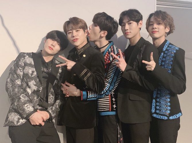 DailyKimTaeho's tweet photo. IMFACT is 5 ๐๐๐๐๐
#IMFACT #์ํฉํธ #TAEHO #ํํธ
#Jian #Jeup #LeeSang #Ungjae https://t.co/hkIdd2ZmJB
