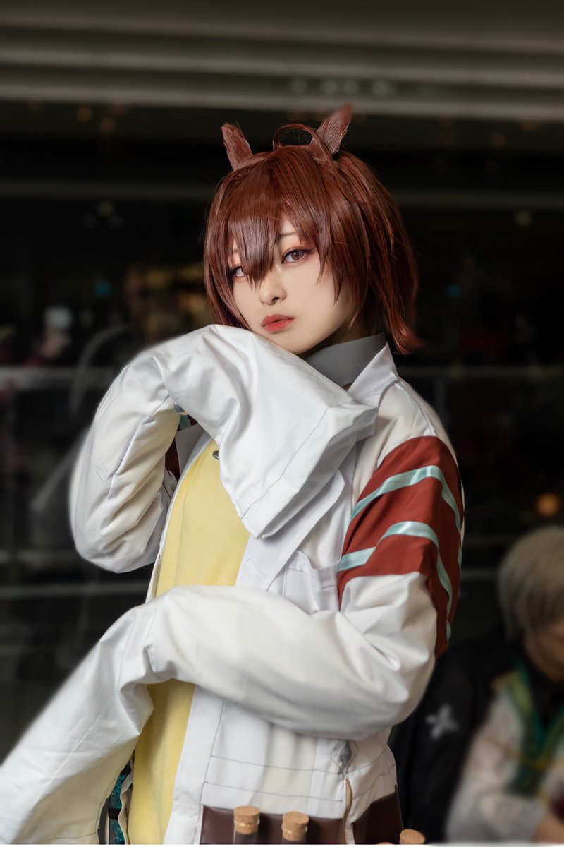 ウマ娘 アグネスタキオン コスプレ 12/31 となコス 【ウマ娘／アグネスタキオン】 model：音咲リンさん