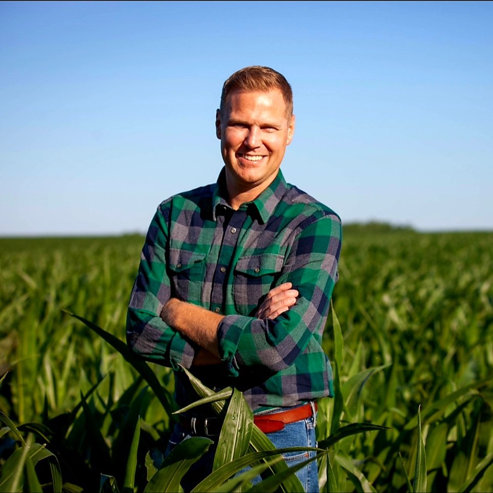 Sbader123's tweet image. I watched the Debate hosted by the @NeCattlemen in Hyannis, and it was crystal clear that @votelindstrom is the smartest and most qualified candidate, and has a fresh, real, and thoughtful vision for the state; he won big tonight, and will win the Primary on May 10th! #BetOnBrett