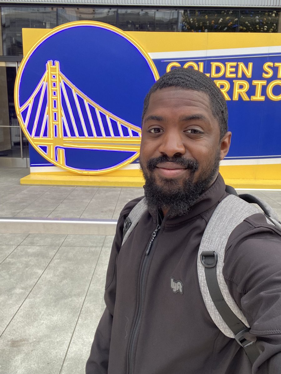 beejsworld's tweet photo. First day as a employee of the Golden State Warriors https://t.co/V3CHS5jQb8