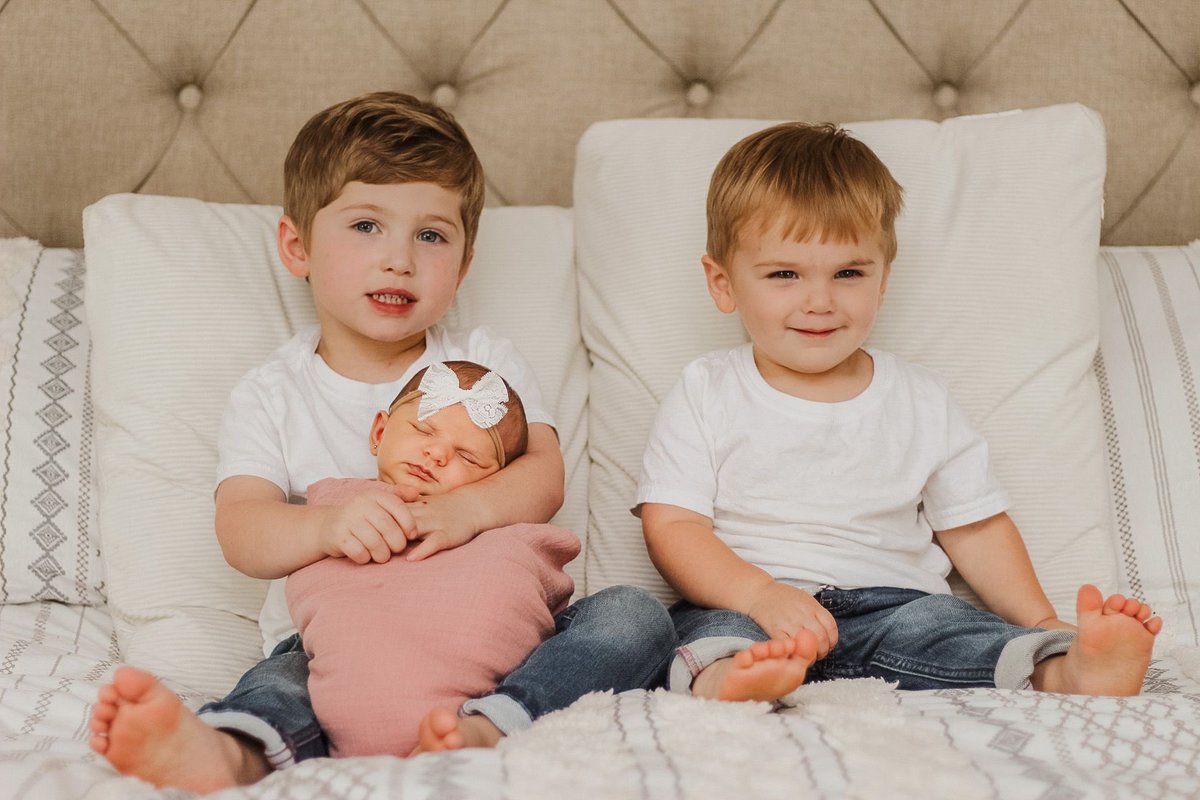 sier4229's tweet photo. Family pictures📸 https://t.co/G8QlFK7r8Y