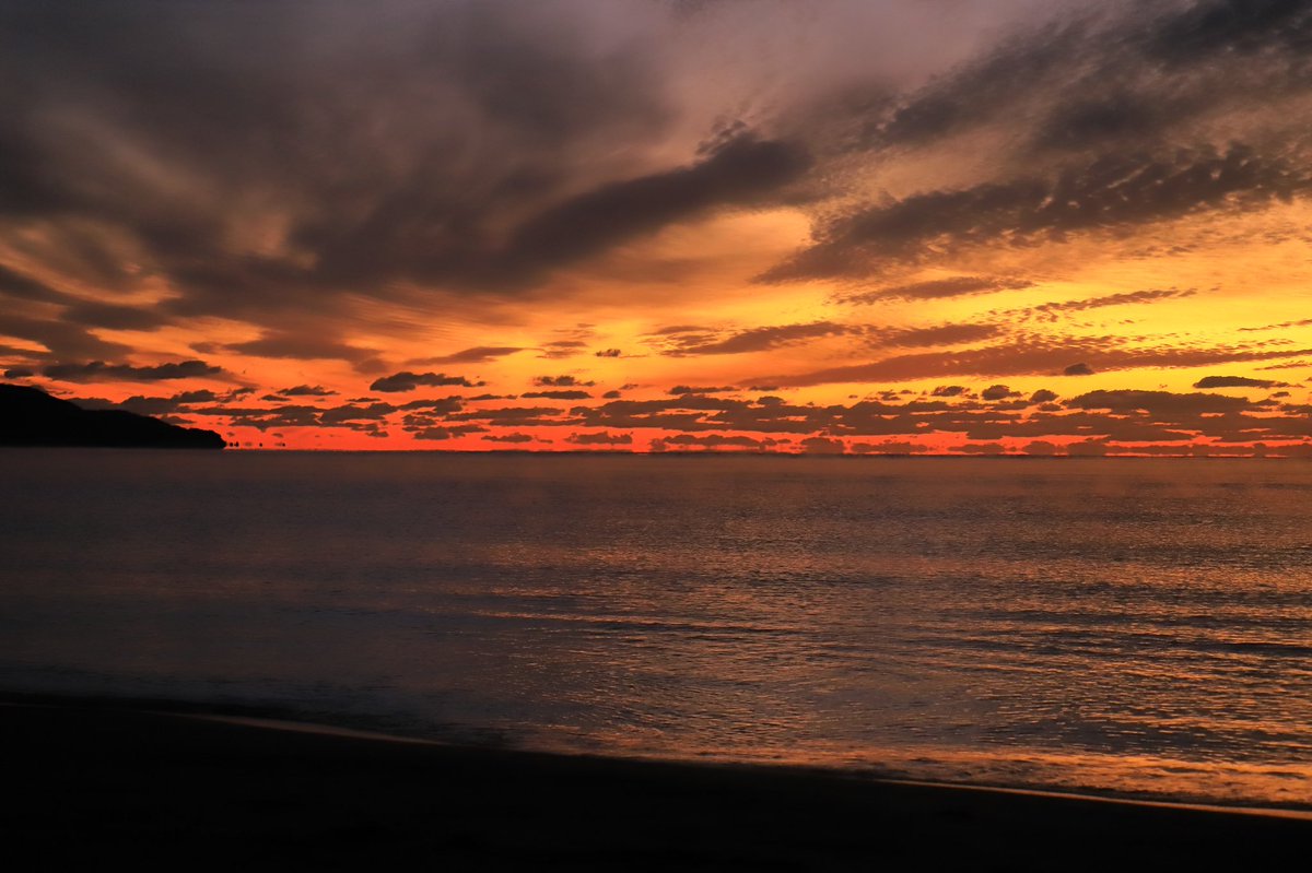 HiRO_PHOTO_KUMA's tweet image. オレンジ色の海
#キリトリセカイ #ファインダー越しの私の世界 #写真好きな人と繋がりたい