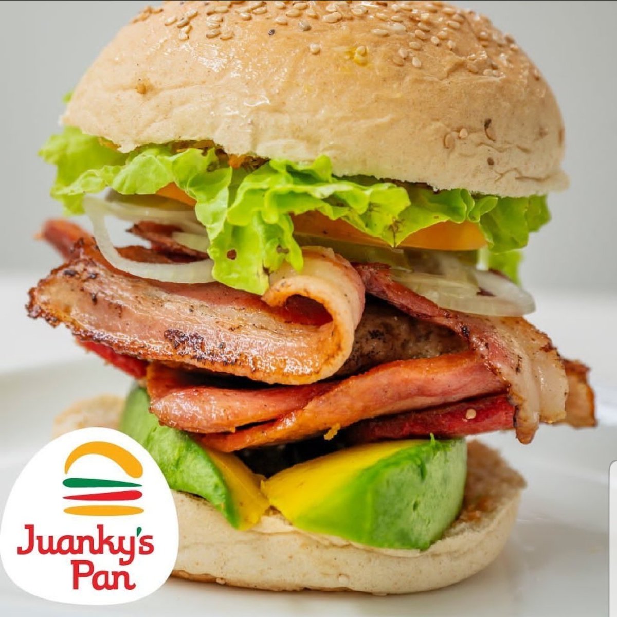 juankyspan's tweet photo. Dale RT a esta 🍔 de la suerte para que no te falten en este 2022😋!! https://t.co/MlOntj6132