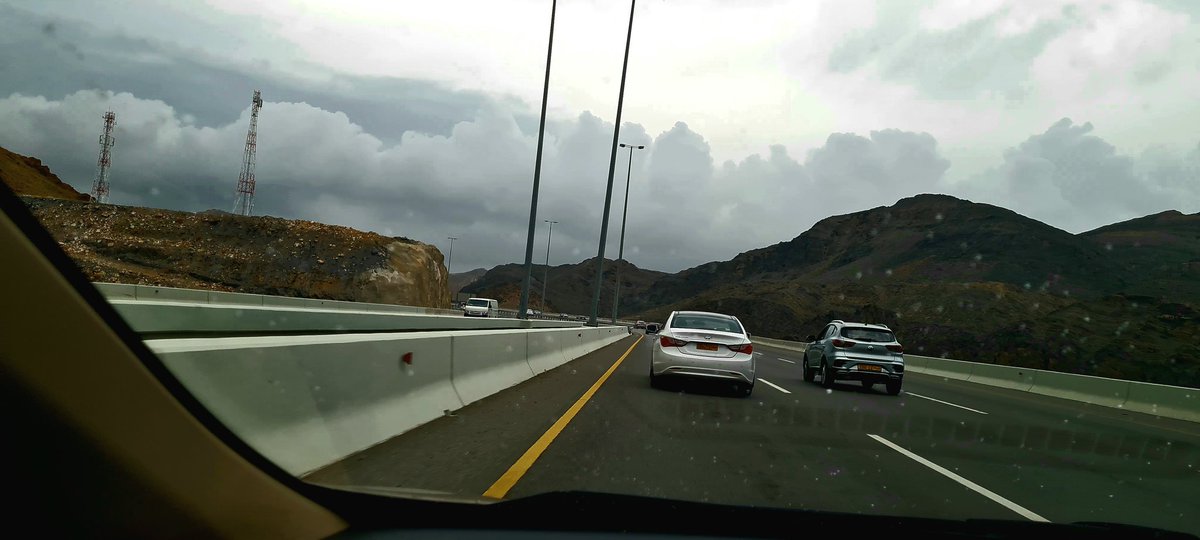 صباحكم خير راشد. شارع العامرات وادي عدي وتحياتي لزميل محمد سعيدان ونتقدم بالتهنئه للقائد الإعلى ولكافة العاملين بشرطة عمان السلطانية <a href="/morningyouth/">برنامج صباح الشباب</a>