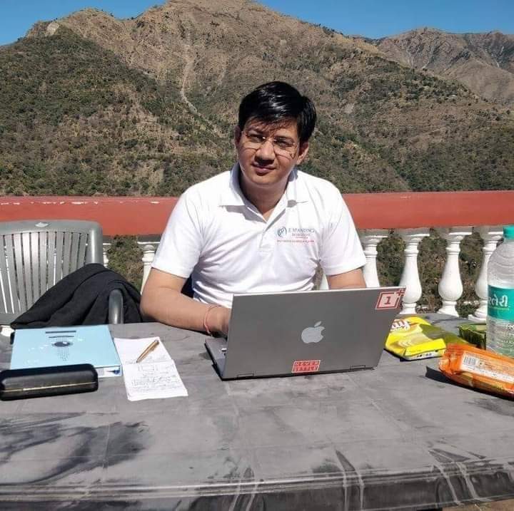 theviewsindia's tweet photo. #standwithdevendrabalhara https://t.co/PzrAA965a2