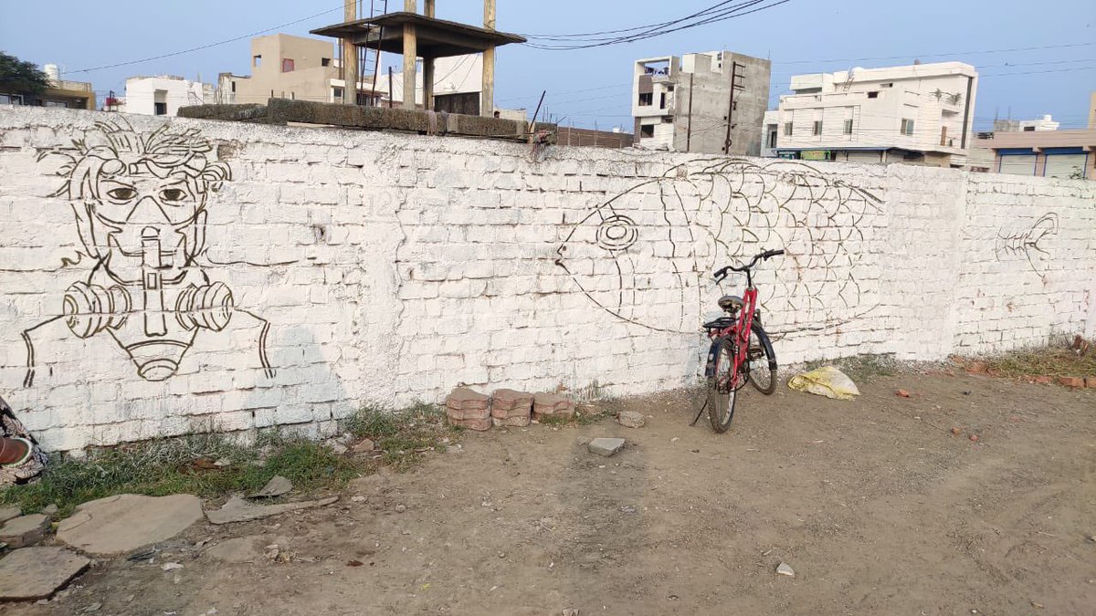 meetu115's tweet photo. FLO Indore in association with Ekal Yuva and under guidance of IMC has started a painting drive to beautify the slums of the cleanest city.
The idea is to spread awareness about environmental pollution though the sketches in the Slum walls. https://t.co/euDMQrTiC0