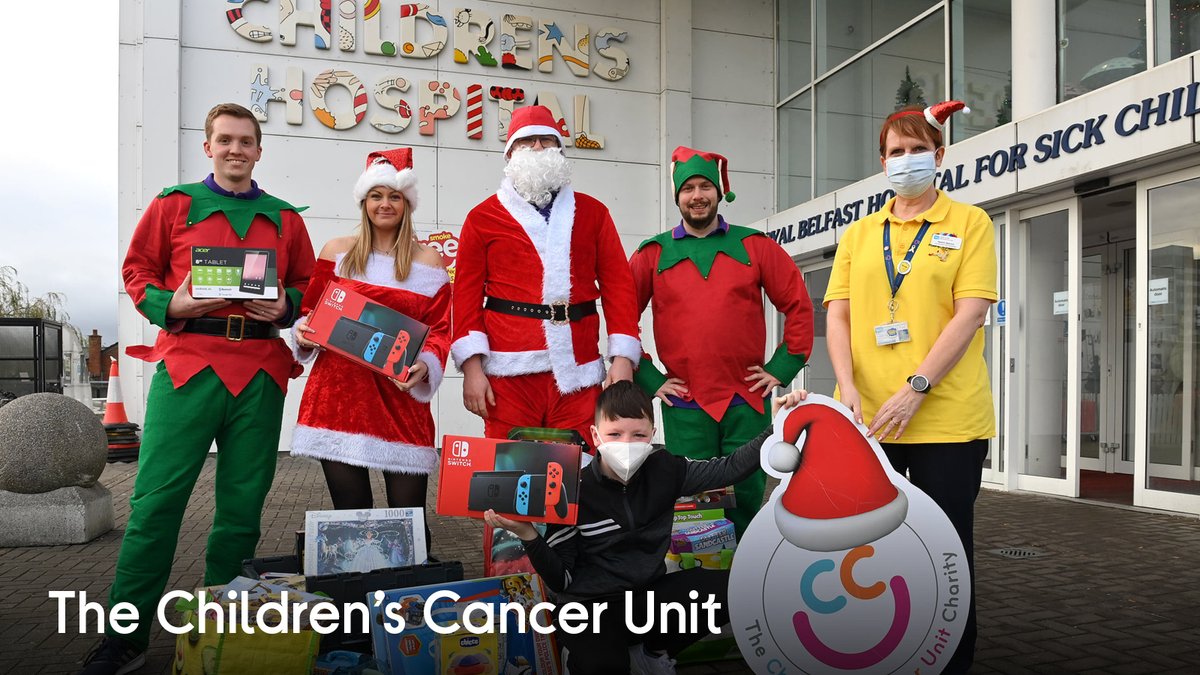 CurrysCareers's tweet photo. Colleagues in #Belfast made a magical impact on families over the festive period – for the fourth year running. In just three short weeks, they collected tons of toys for the #ChildrensCancerUnit. A special mention for Adam, Jack and Kacper who dressed up for the occasion! https://t.co/QIAcJUP2Jk