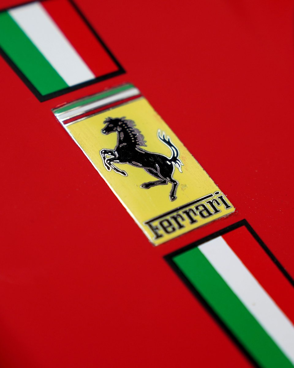 Happy Tricolore Day from everyone at Scuderia Ferrari 🇮🇹

#essereFerrari 🔴 #FestaDelTricolore