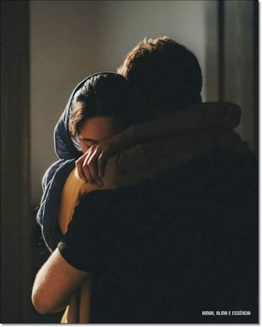 "Give me your hand and come with me. I don't know where I'm going to take you, because I don't know where I'm going either. I just want you to come with me, to stay with me. Trust me, just as I trust you. together on this journey. Don't be afraid, unless it's necessary to ...😍😘