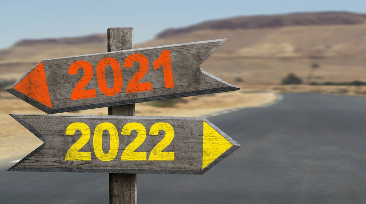 UniRdg_KTC's tweet photo. Happy New Year! We are back at work after the holidays and ready to work with #businesses to #collaborate with @UniofReading. Why not make it your new year's resolution to get in touch and see how you can use the fantastic expertise at Reading to #grow you business! https://t.co/B712nx1sXl