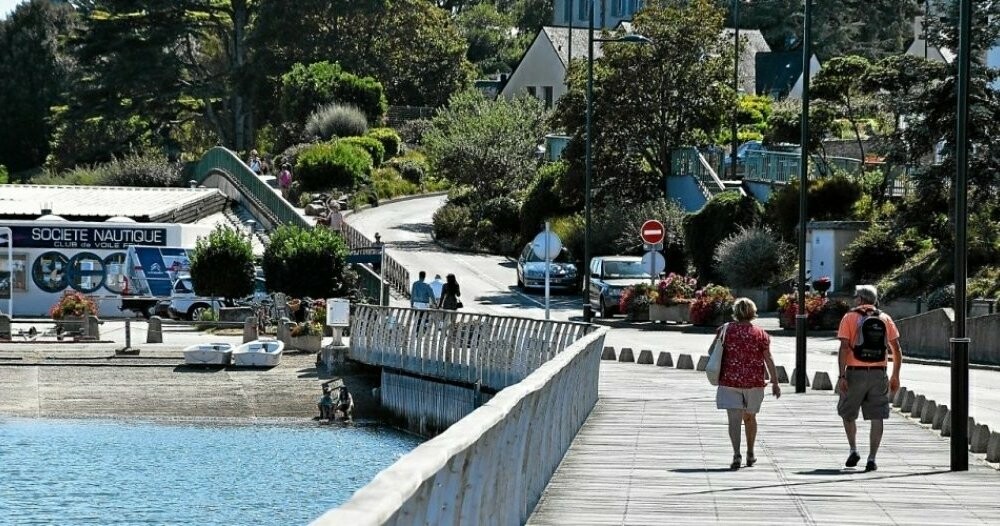 LeTelegramme's tweet photo. [Quiz] Connaissez-vous bien La Trinité-sur-Mer ?
➡️ https://t.co/An3Ri02Uy5 https://t.co/qaWMeWOqoQ