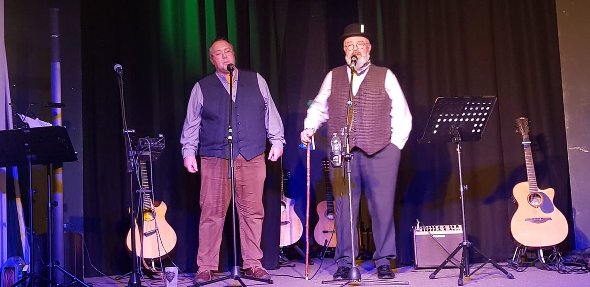 TheRotundas's tweet photo. Starting our New Year at Brimfield Folk Club with some unaccompanied singing inspired by Steve Roud's interview with @Tradfolketc and @pdcawley with simply sung 'folk' songs! Come Write Me Down and The Jovial Hunter of Bromsgrove in case you were wondering 
#trad #folk #folkmusic https://t.co/FarPxINie9