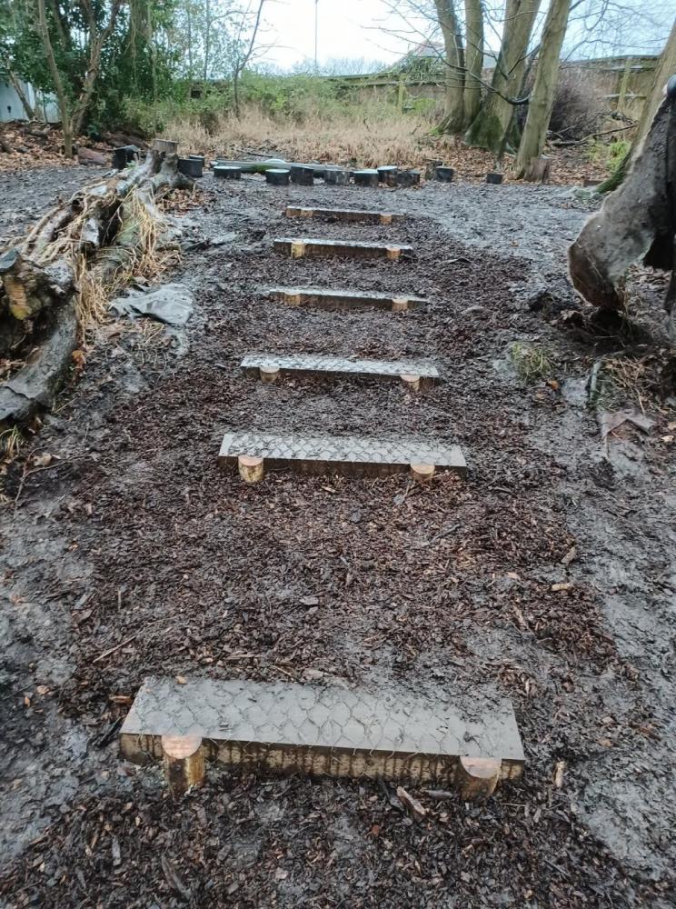 TheOxfordTrust's tweet photo. How it started                                      How it finished

Many thanks to @OxConservation for installing new steps in the #forestschool area of #stansfeldpark ready for our local schools to use with increased safety &amp; less mud! A huge effort funded by @waitrose grant. https://t.co/Tliqhr908G