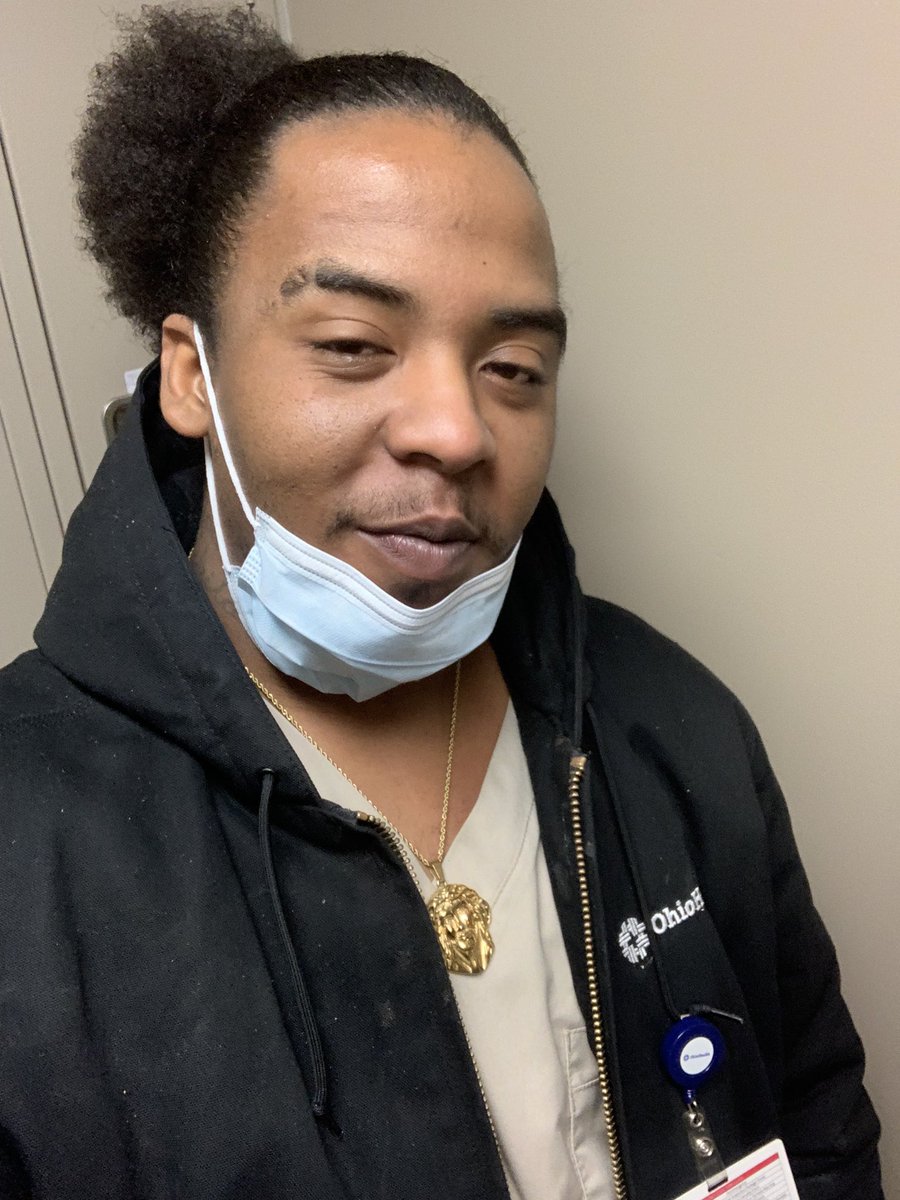 DevanteWhite14's tweet photo. Hey #TwitterFriends hope yโall having a good day in this #TittyTuesday donโt forget a #jointAday keeps the docs away https://t.co/IijVoycooS