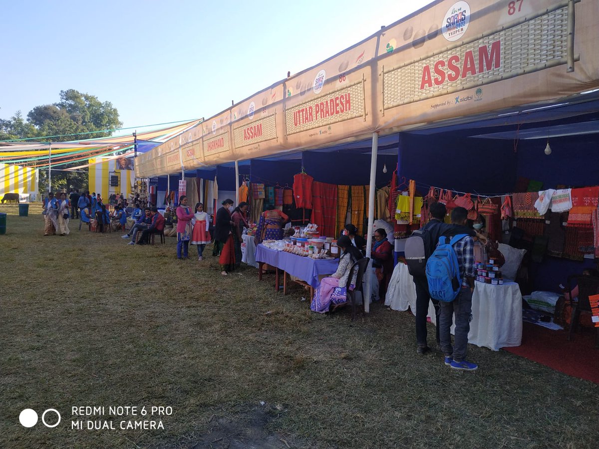 sidbiofficial's tweet photo. #SIDBI supported "Swavalamban ASOMI SARAS Mela 2022" at Tezpur in which total 106 stalls by artisans/SHGs across Assam &amp; other states of India shall take part. The Mela was inaugurated on January 03, 2022 and shall continue till January 11,2022. https://t.co/gIJ1nVTwbP