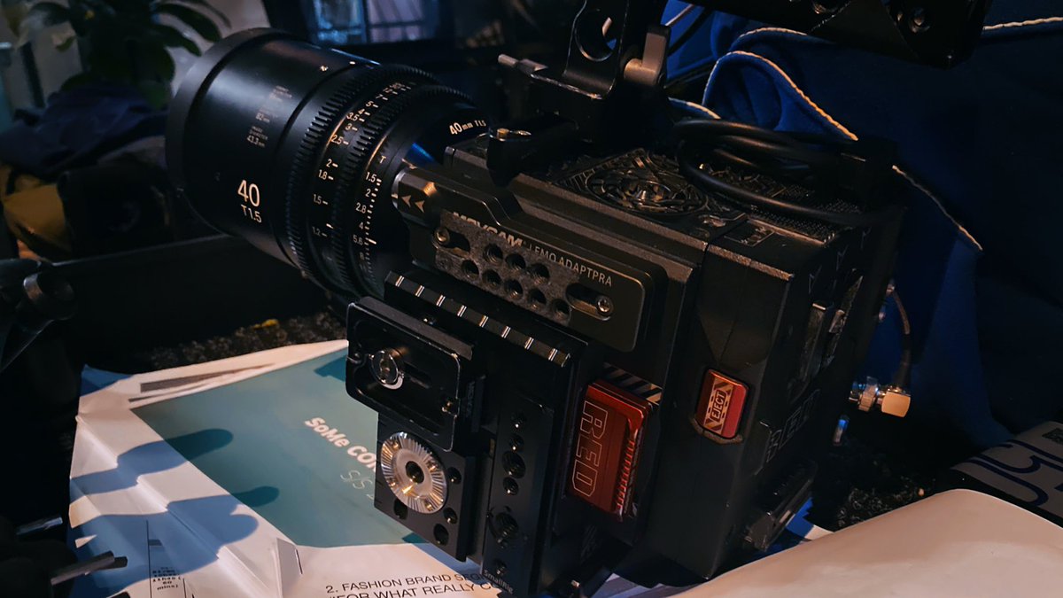 Euvrard_Loubser's tweet image. 🎬 Fun shoot at that same location we shot a few months back for the Castle campaign 🍺🏙 Stunning views of Cape Town 🌍🎞 Processing with a view 😜
#onset #lovecapetown #dplife #setlife #onlocation #productionlife #davinciresolve #timelinetuesday #DIT #dataimagingtechnician