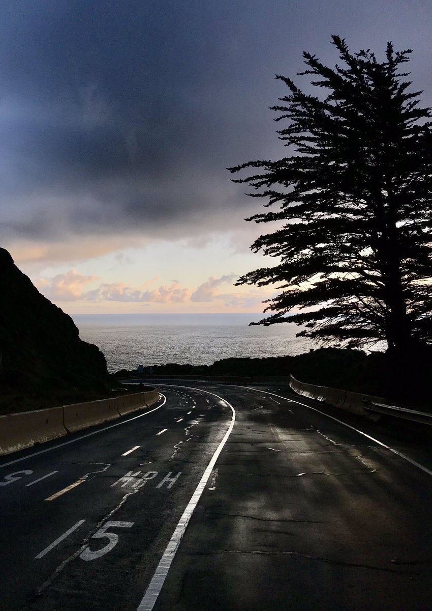 Spaulders 🔺🌐 👔 tweet media