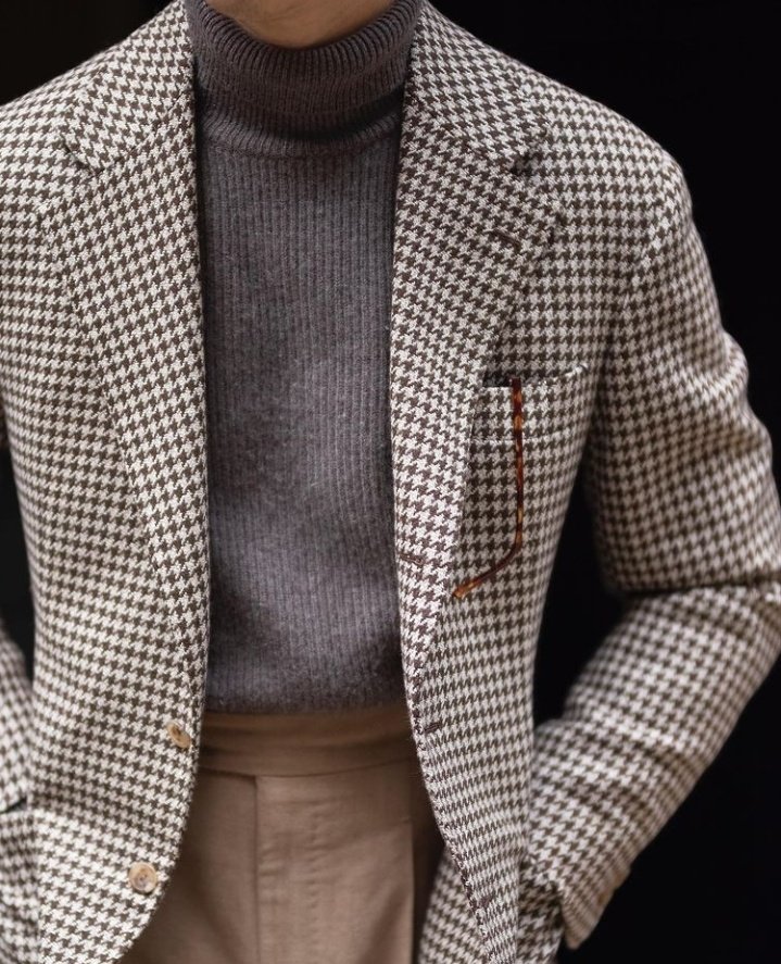 LesDamoiseaux's tweet photo. Le pied-de-poule est certainement l'un des plus jolis motifs sur une veste. Traditionnellement noir, il est ici de couleur marron. https://t.co/cKstjpGrxj
