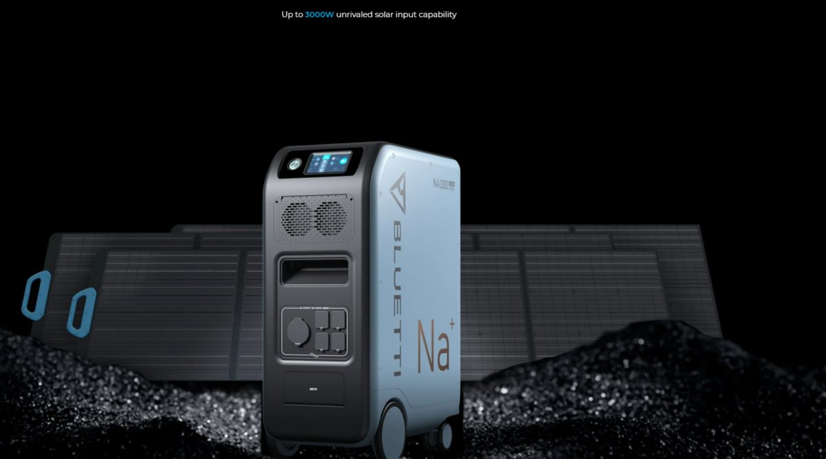 pvmagazine's tweet photo. Bluetti launches sodium-ion solar generator: The NA300 offers thermal stability, fast-charging capacity, low-temperature performance, and integration efficiency. https://t.co/Vh57TkxRok #solarenergy #solarpv #solar https://t.co/jYgEekRk9f