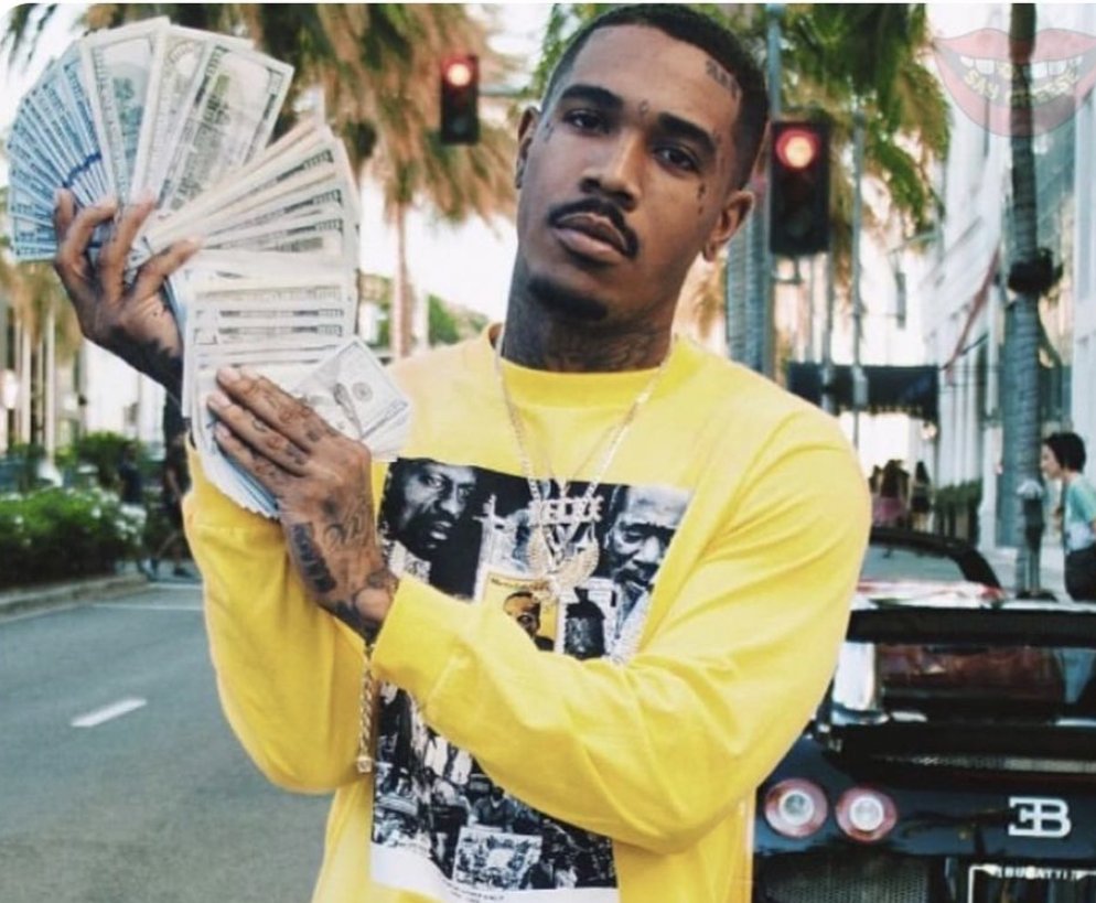 BSO's tweet photo. Details on Rapper J $tash Committing Suicide After Murdering Woman He Was Dating In Front Of Her 3 Kids (Video) https://t.co/e0uD4RAqi7 via @BasketballguruD https://t.co/rG3bUjDhEj