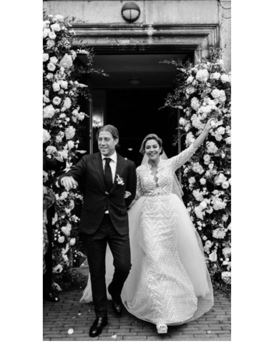 Splitagift's tweet image. Dit bruidspaar regelde hun cadeau via #splitagift en deelde zo een % van hun cadeaugeld met onze nieuwe charity partner @ALSnederland 
Lisa &amp;amp; Koen, you did #makeadifference 💫 Want zo steunen jullie ALS in hun strijd tegen deze verschrikkelijke ziekte 🙏🏻
splitagift.com/charity/sticht…