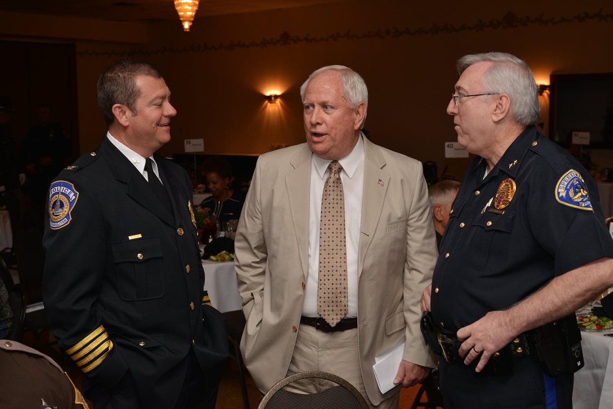 TeamAnnee's tweet image. All the best to Speedway Police Chief, Jim Campbell, as he retires from the SPD. Jim served as the IPD Deputy Chief of Operations under my grandfather in the late 80’s &amp;amp; early 90’s and leaves behind perhaps one of the most significant public safety careers in modern city history.