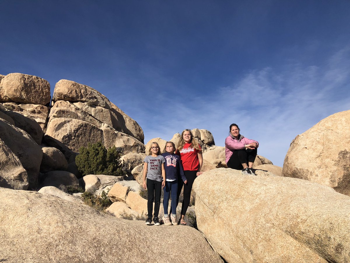 socalpaulschulz's tweet photo. Our trip to @JoshuaTreeNPS was a good one. #WhiteTank #RyanMountain #HallofHorrors #HiddenValley #Blessed https://t.co/nnJGvApb6n