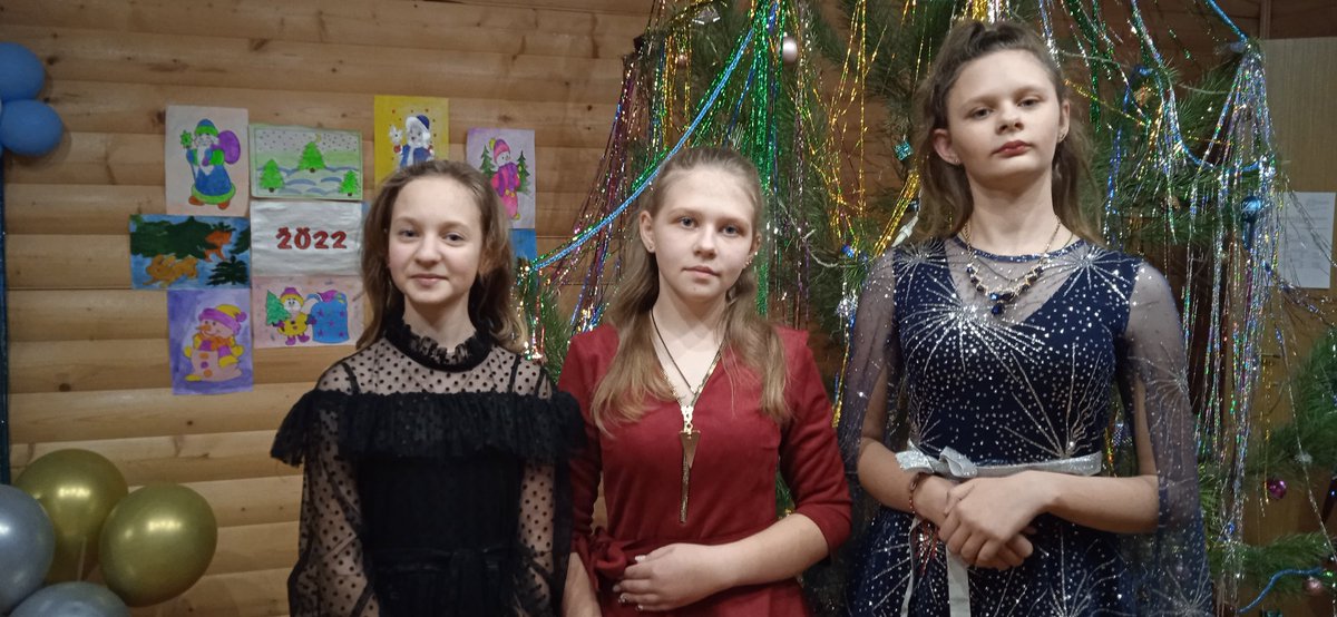 ❄❄❄Друзья!!! ❄❄❄Посмотрите, какие же чудесные  фото 📷📷📷 на фоне нашей, прекрасной фотозоны!!!😉😉😉 Приходите!!! А мы в свою очередь, гарантируем Вам хорошее настроение😊😊😊 и море позитива😉🎄📸😊🔥⭐❤
#МеловскойСДК#селоМеловое#Культракита#фотозона#зима2022